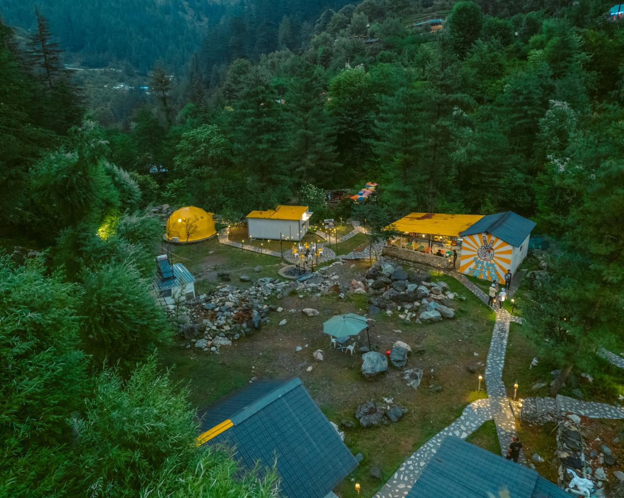 Whoopers Boutique Resort Jibhi المظهر الخارجي الصورة