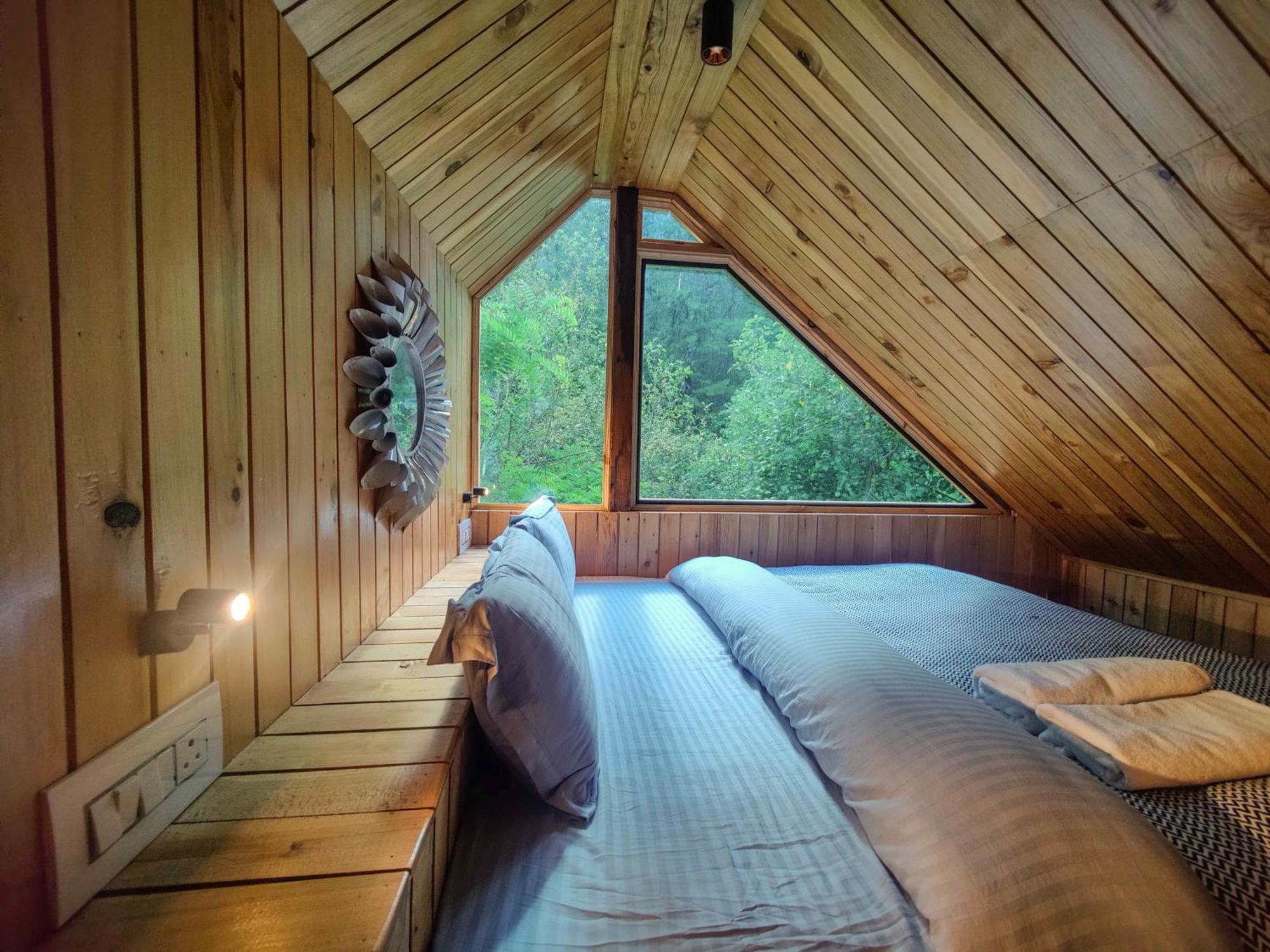 Whoopers Boutique Resort Jibhi المظهر الخارجي الصورة