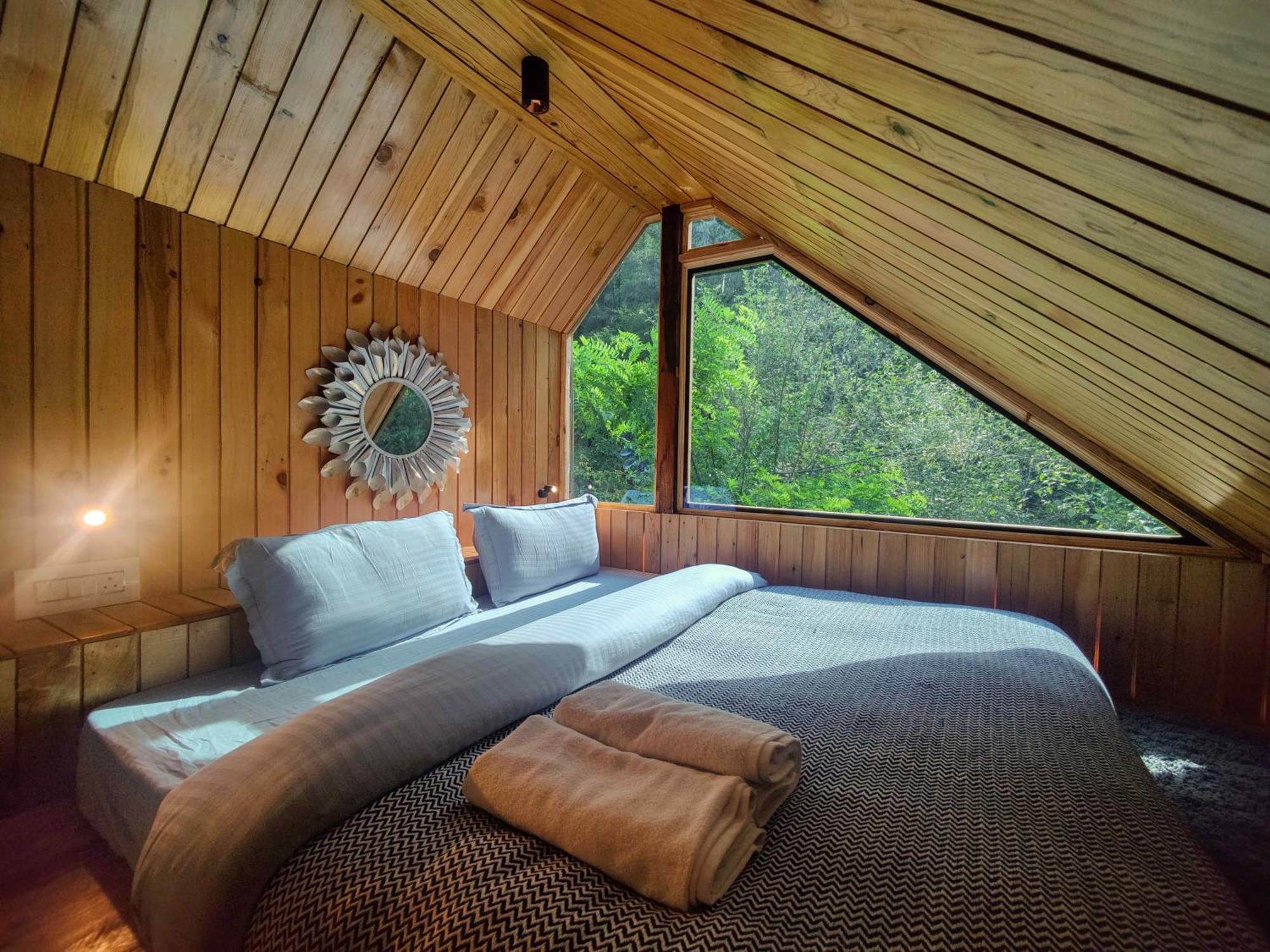 Whoopers Boutique Resort Jibhi المظهر الخارجي الصورة
