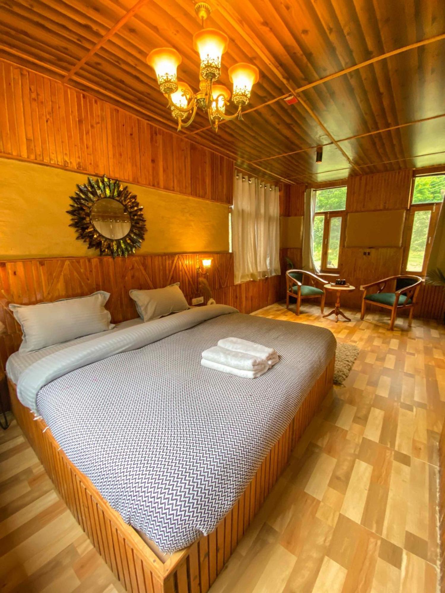 Whoopers Boutique Resort Jibhi المظهر الخارجي الصورة